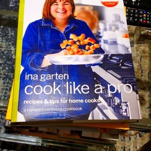Cook like a pro hard cover Ina Garten